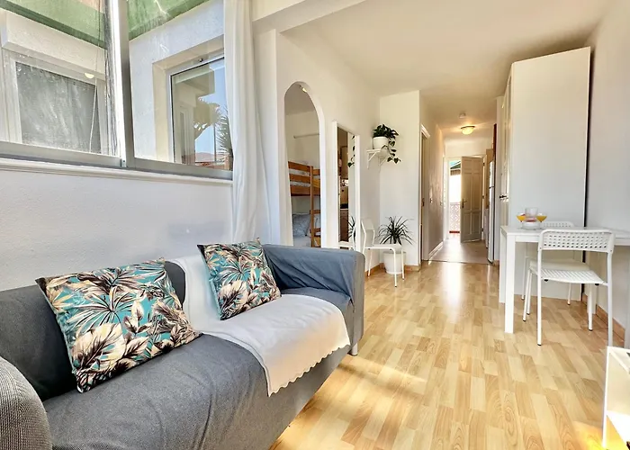 Eva Puerto de la Cruz (Tenerife)